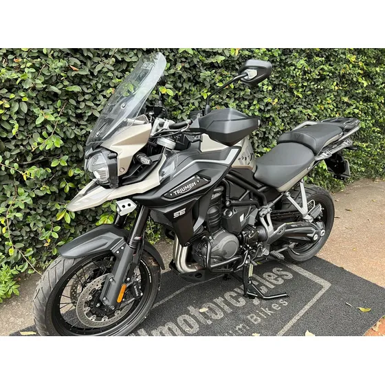 Triumph Tiger 1200 Desert Edition 