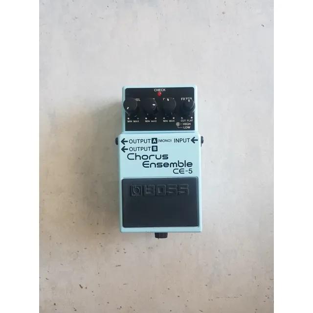 Pedal Boss Chorus Ensemble Ce-5