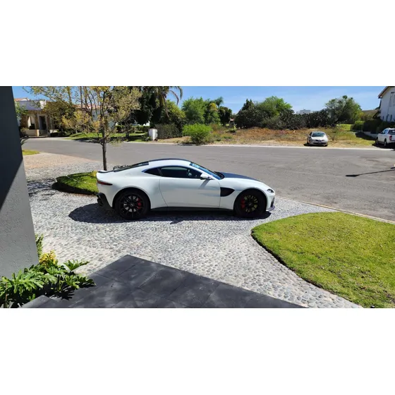 Aston Martin Vantage 4.8 V8 At