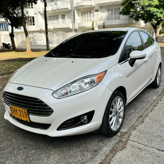 Ford Fiesta 2017 1.6 Titanium Mt
