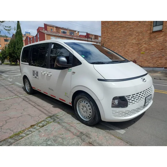 Hyundai Staria 2.2 D Pasajeros