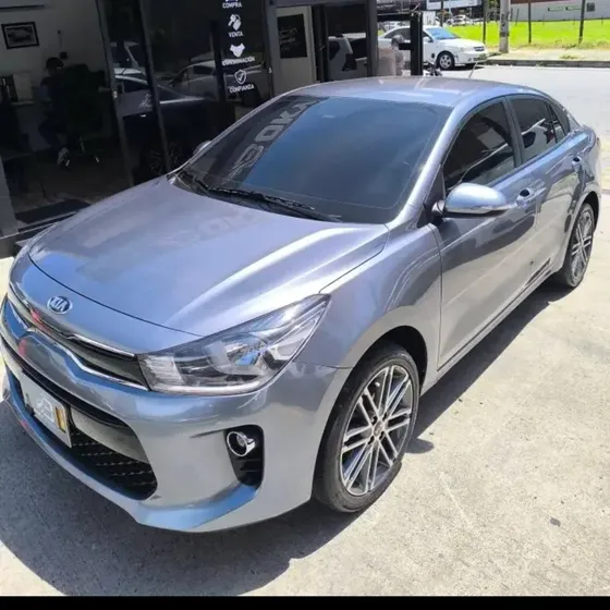 Kia Rio 2019 1.4 Vibrant At