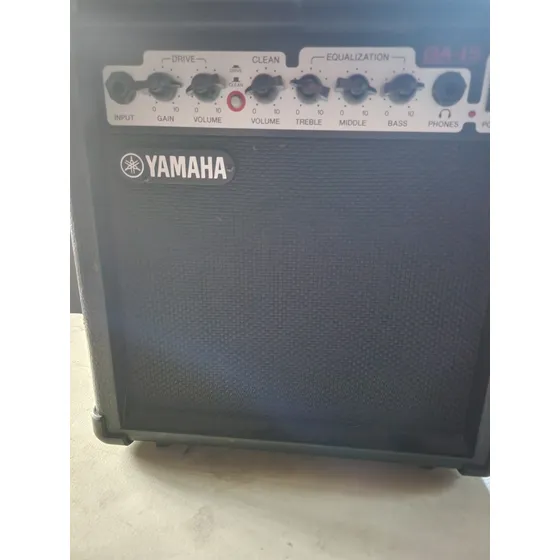 Amplificador Yamaha
