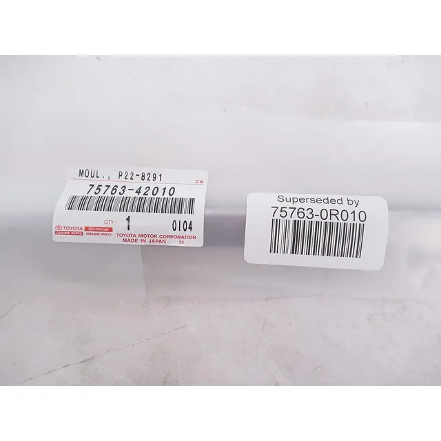 Moldura Puerta Trasera  Toyota Rav4 2020-2021-2022-2024