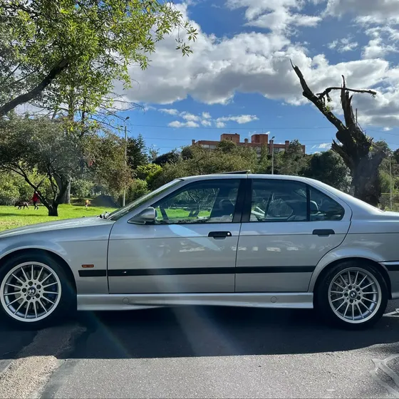 BMW Serie 3 1997 2.8 328i E36
