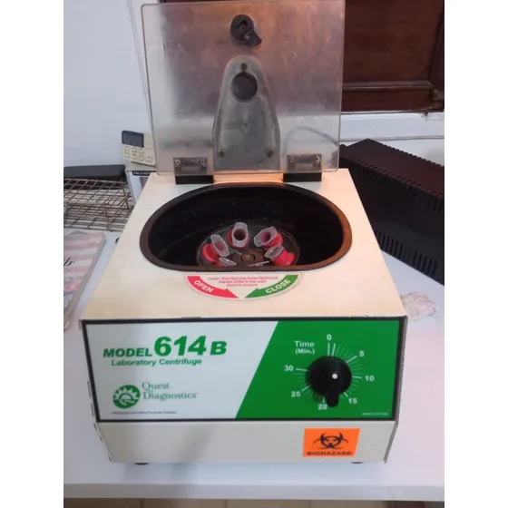 Centrifuga 6 Puestos Para Laboratorio Usado