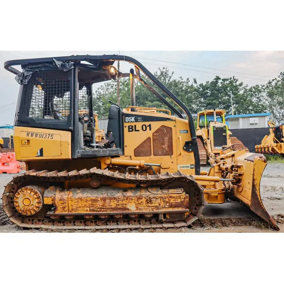 Bulldozer Cat D5k Xl