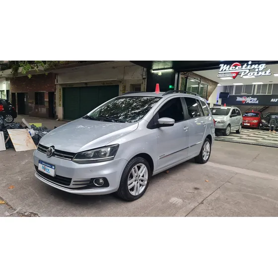 Volkswagen Suran 1.6 Imotion Highline 110cv