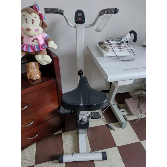 Bicicleta Estática Gym Master Básica