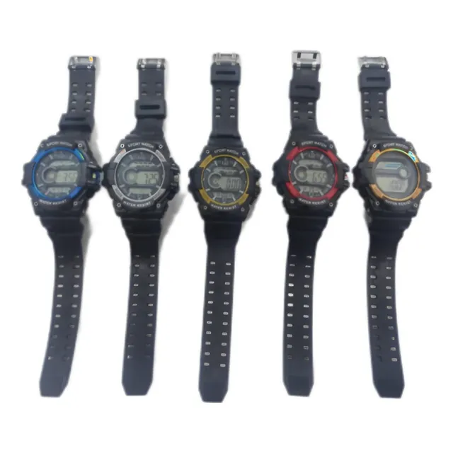 Reloj Grande De Hombre Color  Negro