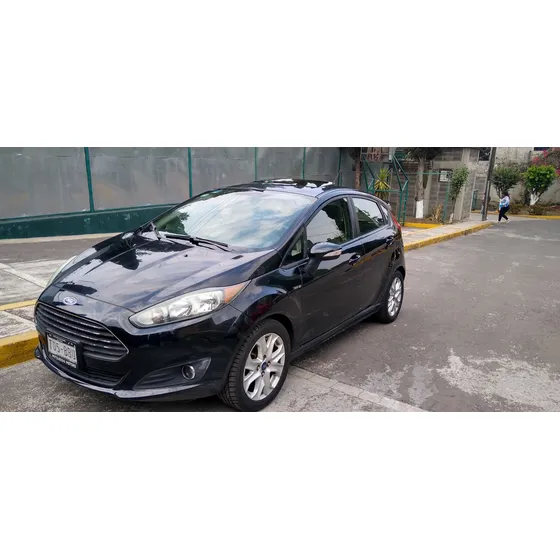 Ford Fiesta 1.6 Se Hatchback Mt