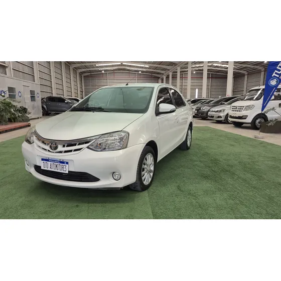 Toyota Etios 1.5 Sedan Xls