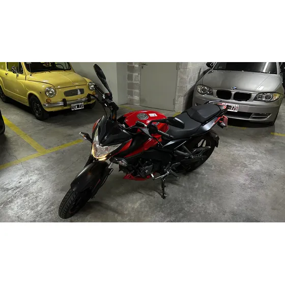 Bajaj Rouser Ns160