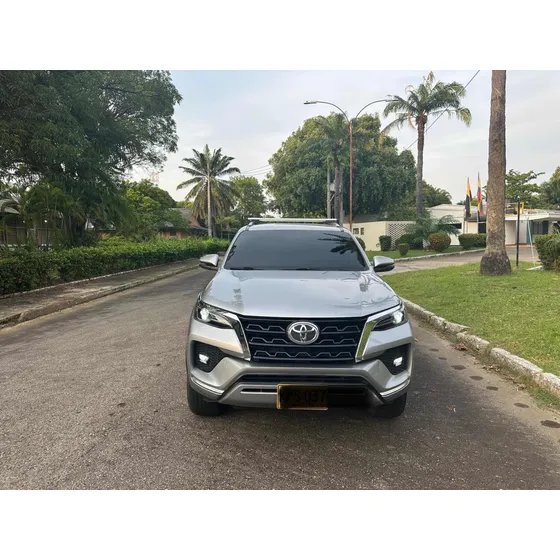 Toyota Fortuner 2.7l
