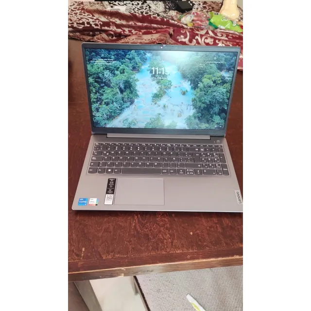 Lenovo Powerbook Latabla8000, 8gb Ram, 6tb Hdd, Linux
