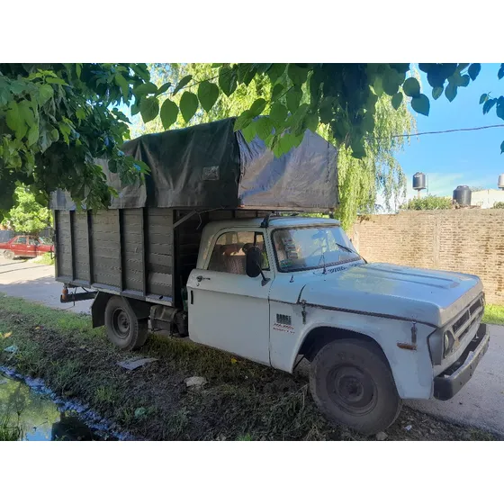 Dodge D200 Perkins 4