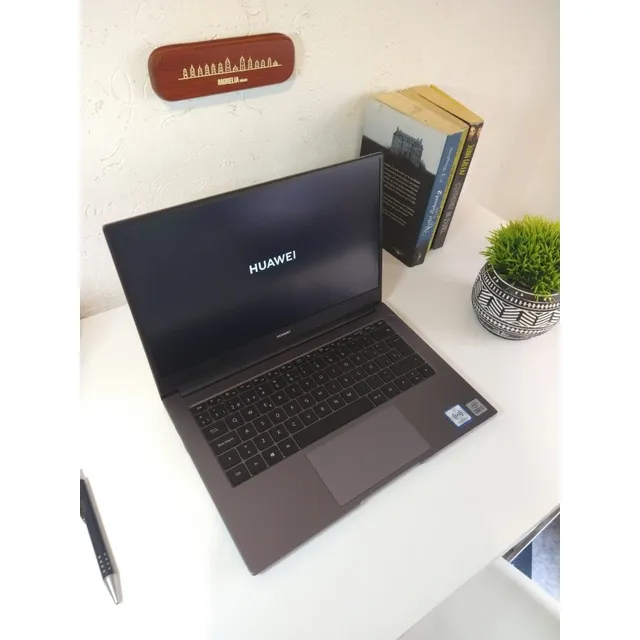 Laptop Huawei Nbb-wai9 Core I3 10th G, 256 Ssd, 8 Gb Ram 