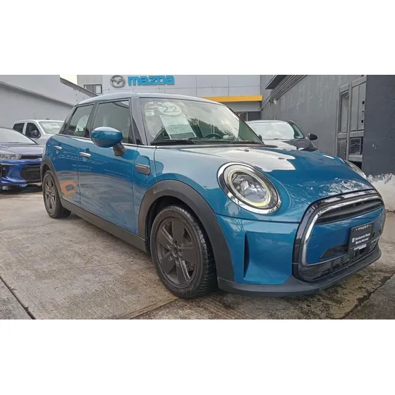 Mini Cooper Classic 5 Puertas At