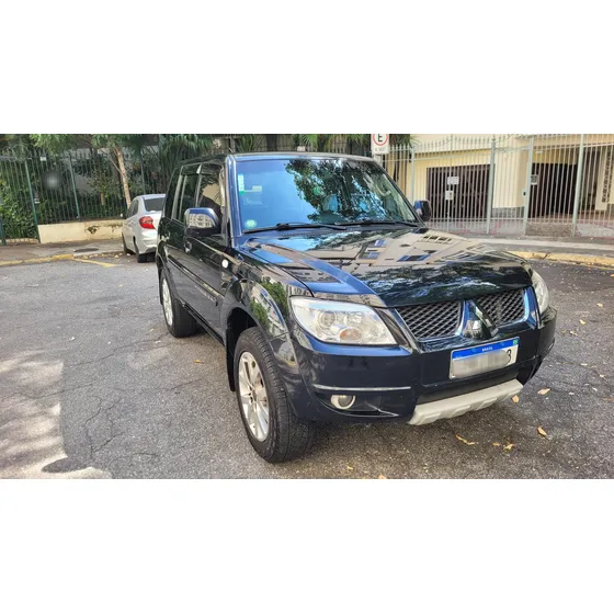 Mitsubishi Pajero Tr4 2.0 Flex Aut. 5p