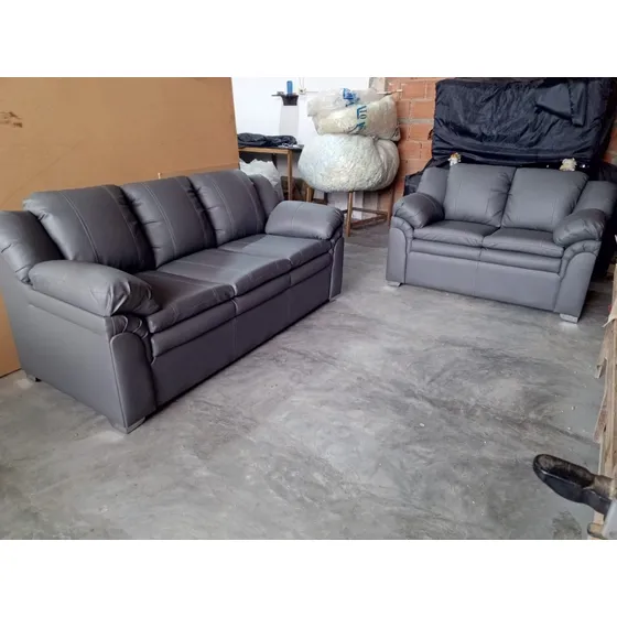 Juego De Muebles 3 Y 2 Puesto