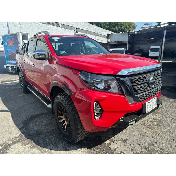 Nissan Frontier Le Tm