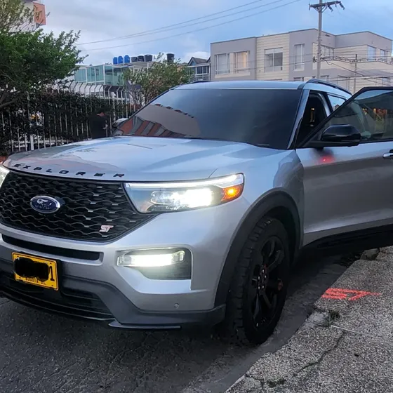 Ford Explorer 2023 St