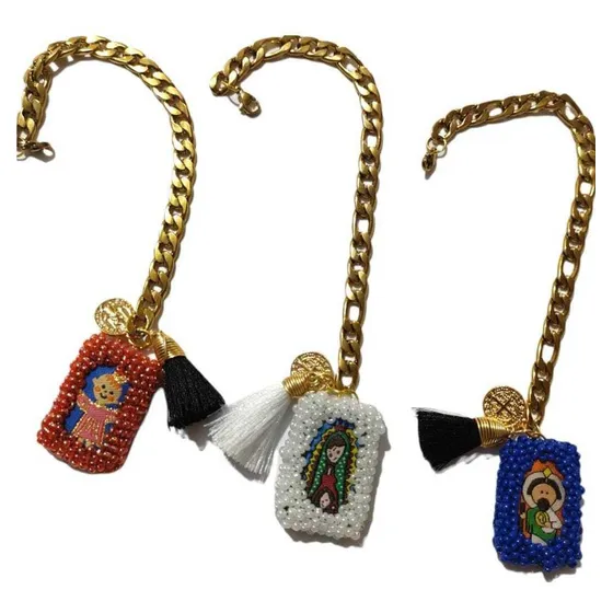 Paquete De 3 Escapularios Bordados Con Cadena Cubana 