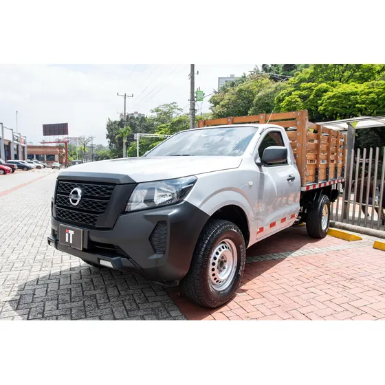 Nissan Frontier Estacas 2.5 Mt 4x2