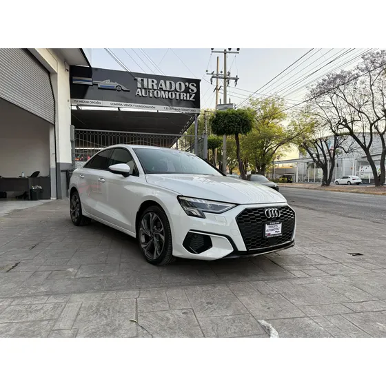 Audi A3 1.4 Sedán 35tfsi Select At Dsg