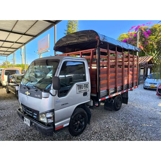 Chevrolet Nhr Estacas 2007 Mt 2771cc