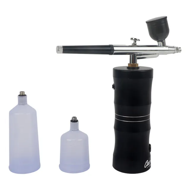 Aerógrafo Gadnic Care Ar47 Con Compresor Y Accesorios