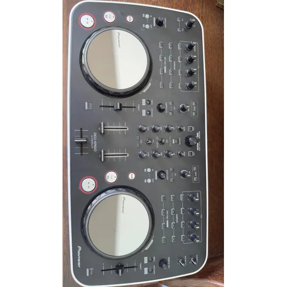 Controladora Pioneer Dj Ddj-ergo-v
