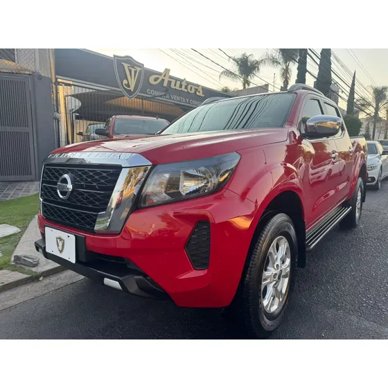 Nissan Np300 Doble Cabina Le Automatica