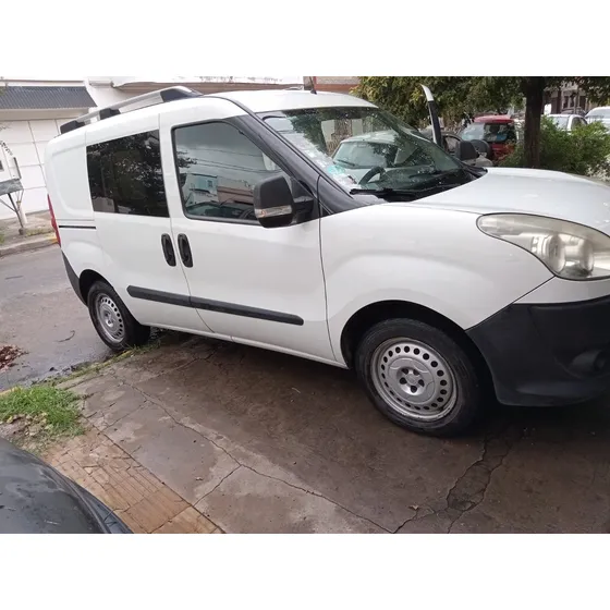 Fiat Doblo 1.4 Active High Security