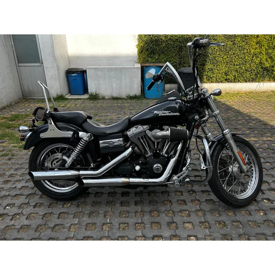 Dyna Street Bob 2006