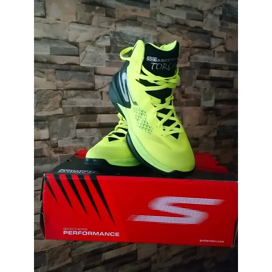 Hermosas Botas Sckechert, Color Lima N°41 Nuevas. 60$