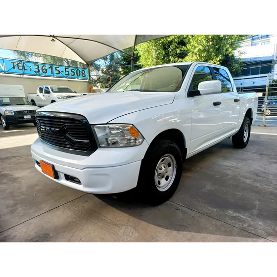 Ram Ram 1500 3.6 V6 Slt Rwd At