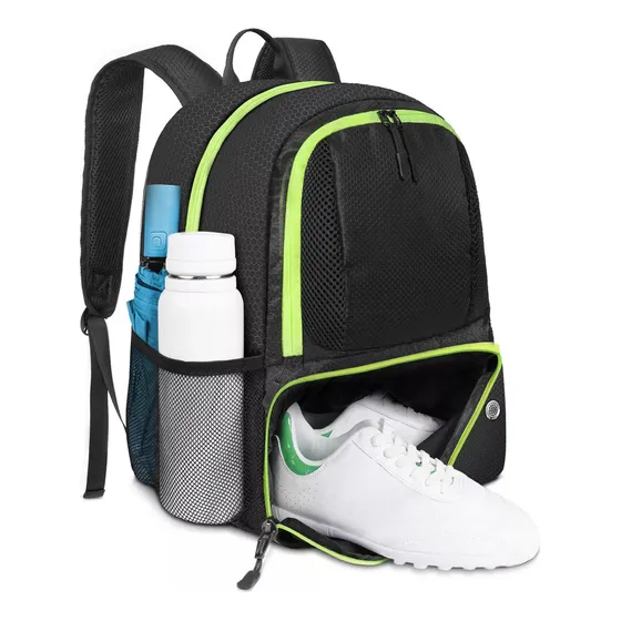 Mochila Deportiva con Compartimento para Zapatos Yorepek 28L Impermeable para Fútbol Básquetbol y Escuela Negro 610600BLK