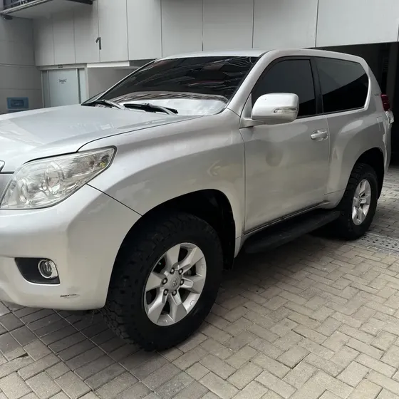 Toyota Prado 2011 Sumo