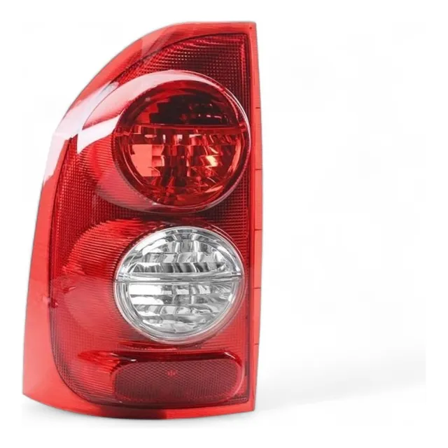 Faro Trasero Izquierdo Chevrolet Montana 2004