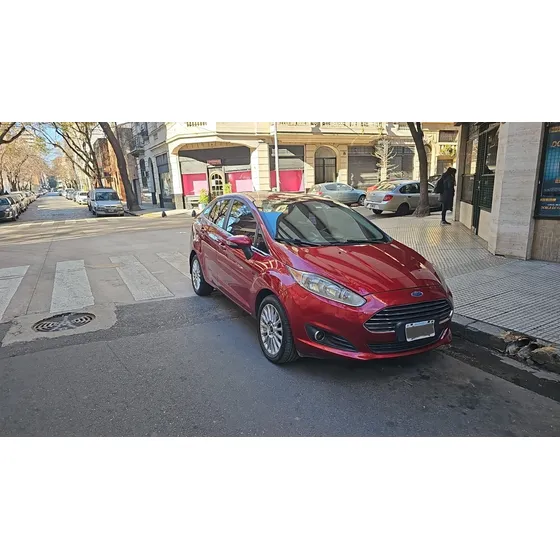 Ford Fiesta Kinetic 1.6 Se Plus Powershift 120cv