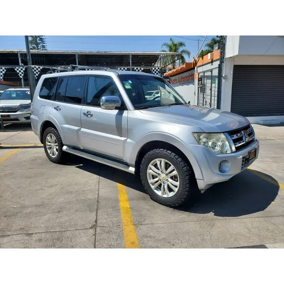 Mitsubishi Montero 3.8 Limited V6 At