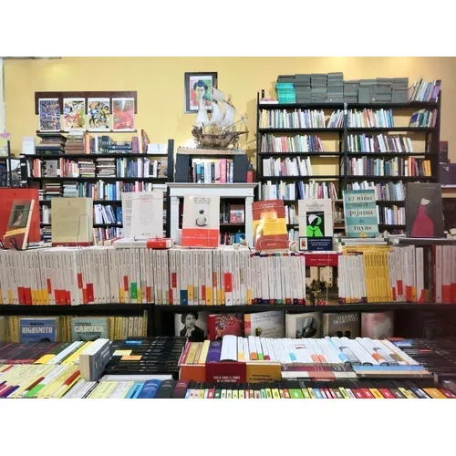 Fauna/ Desplazamientos - Mario Levrero, De Mario Levrero. Editorial Literatura Random House, Tapa Blanda En Español