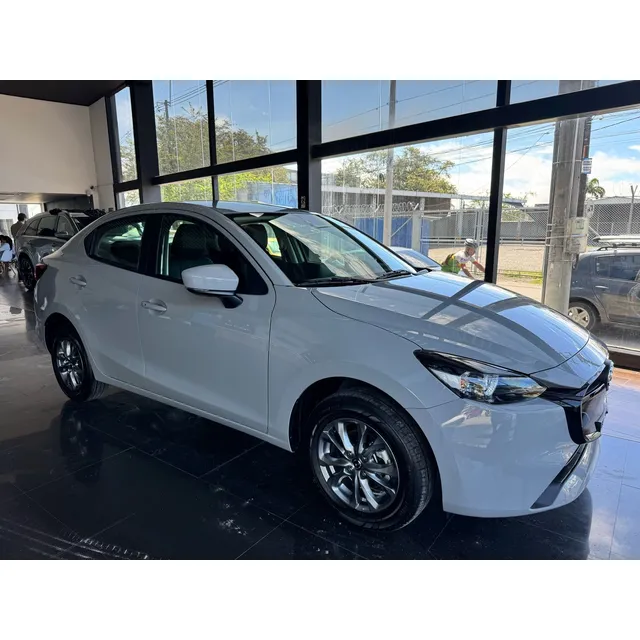 Mazda 2 Sedan 1.5 Touring
