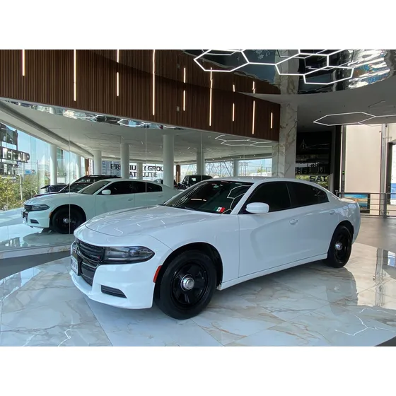 Dodge Charger Police V6