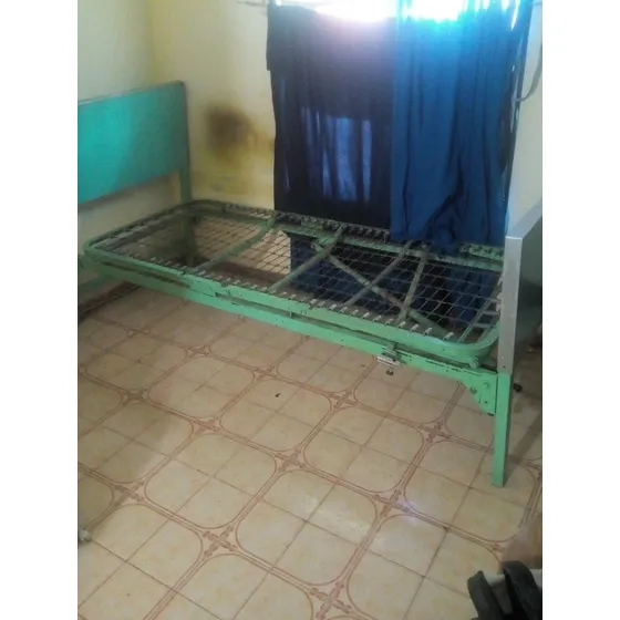 Cama Clínica Usada 