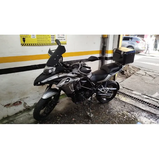 Benelli Trk 502x
