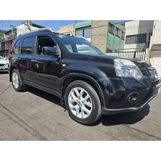Nissan X-trail 2.5 Advance At