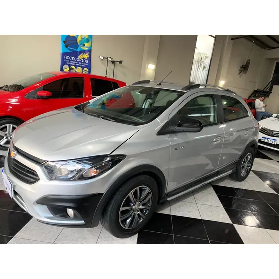 Chevrolet Onix 1.4 Activ 98cv