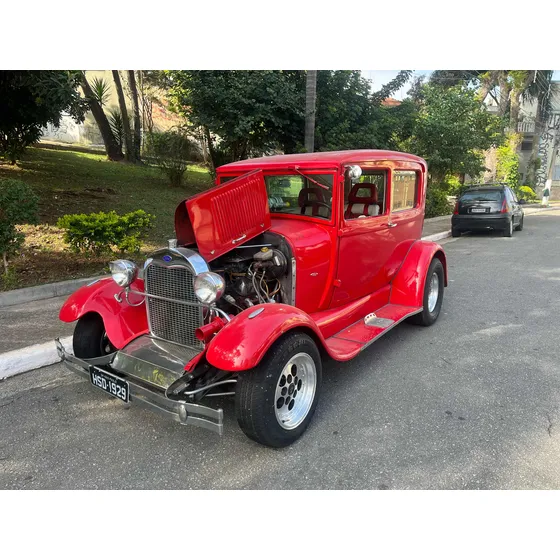 Ford 1929 Hot Rod V8 302 Aut.